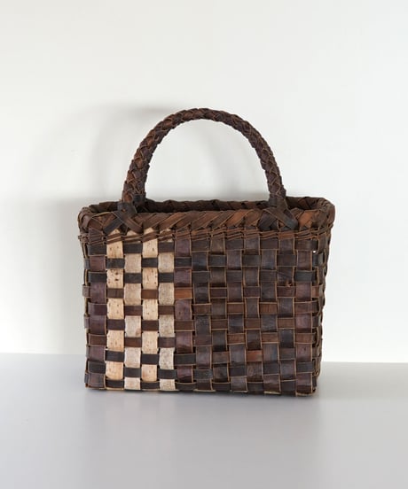 沢胡桃　山葡萄　かごバッグ　ショルダー 沢胡桃 山葡萄 かごバッグ ショルダー 純国産 胡桃かごバッグ