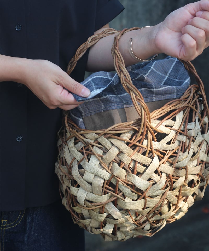 あけび×沢胡桃 表皮 乱れ編み かごバッグ (オズのかごバッグ  