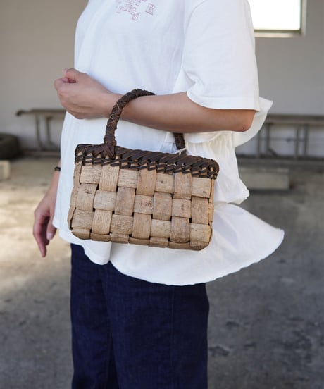 オズのかごバッグ　さわ胡桃　ブローチ(オズ) オズのかごバッグ さわ胡桃 ブローチ(オズ) オズのかごバッグ さわ胡桃