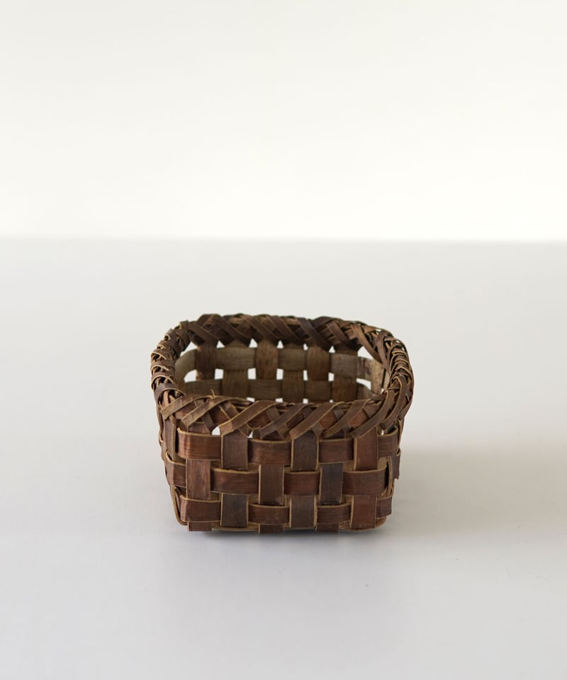 胡桃 定番 置き籠ミニ 平織り 小物入れ (オズのかごバッグ) | オズの