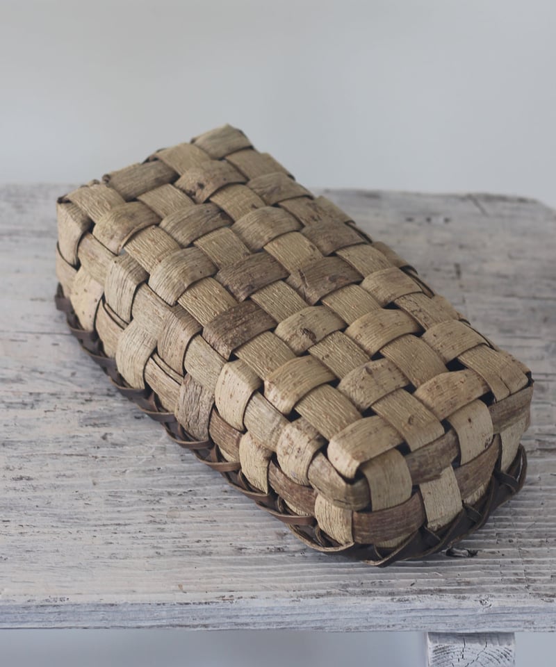 沢胡桃 横長の置き籠 平織り (オズのかごバッグ) | オズのかごバッグ 