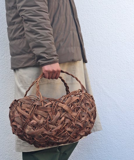 大きいサイズ 山葡萄×あけび の 乱れ編み かごバッグ (オズのかごバッグ)