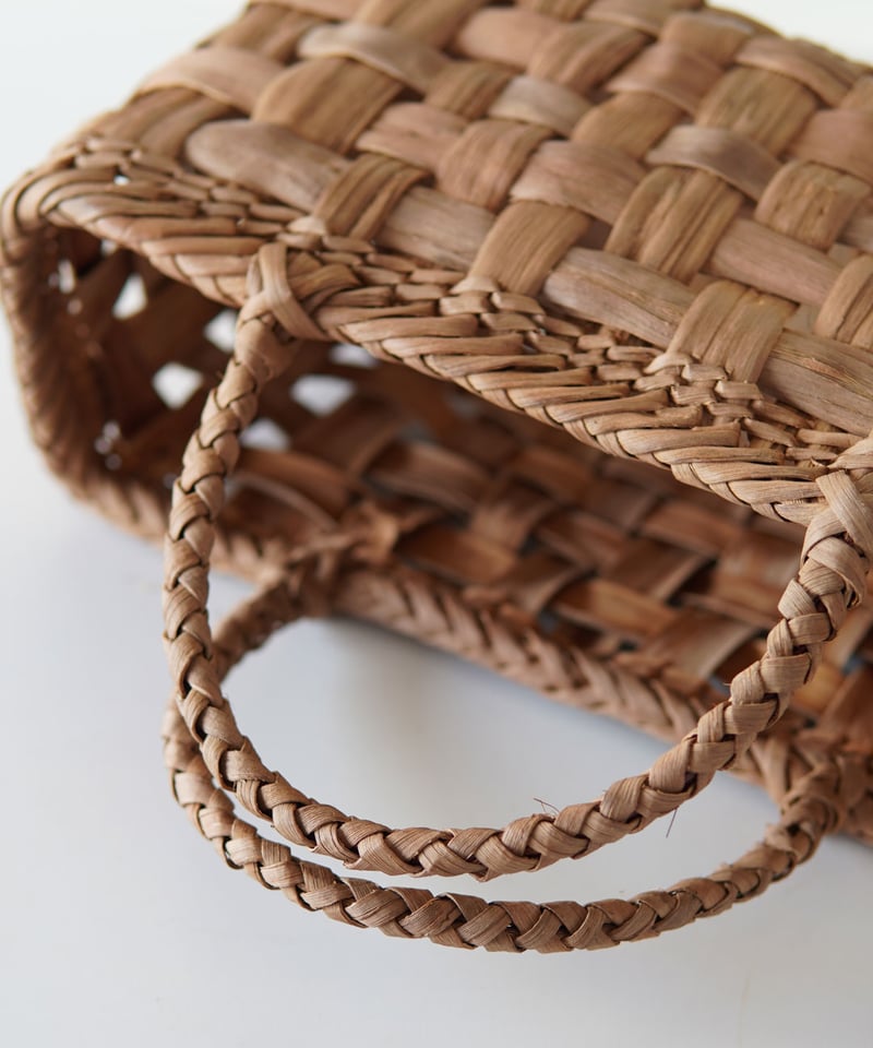 山葡萄 ざっくり編み かごバッグ 横幅35cm (オズのかごバッグ) | オズ