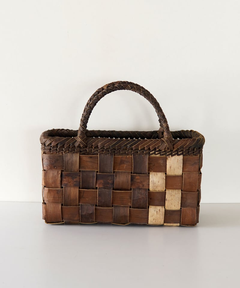 フト編み 裏皮×表皮』胡桃樹皮のかごバッグ 横幅30cm (オズのかご