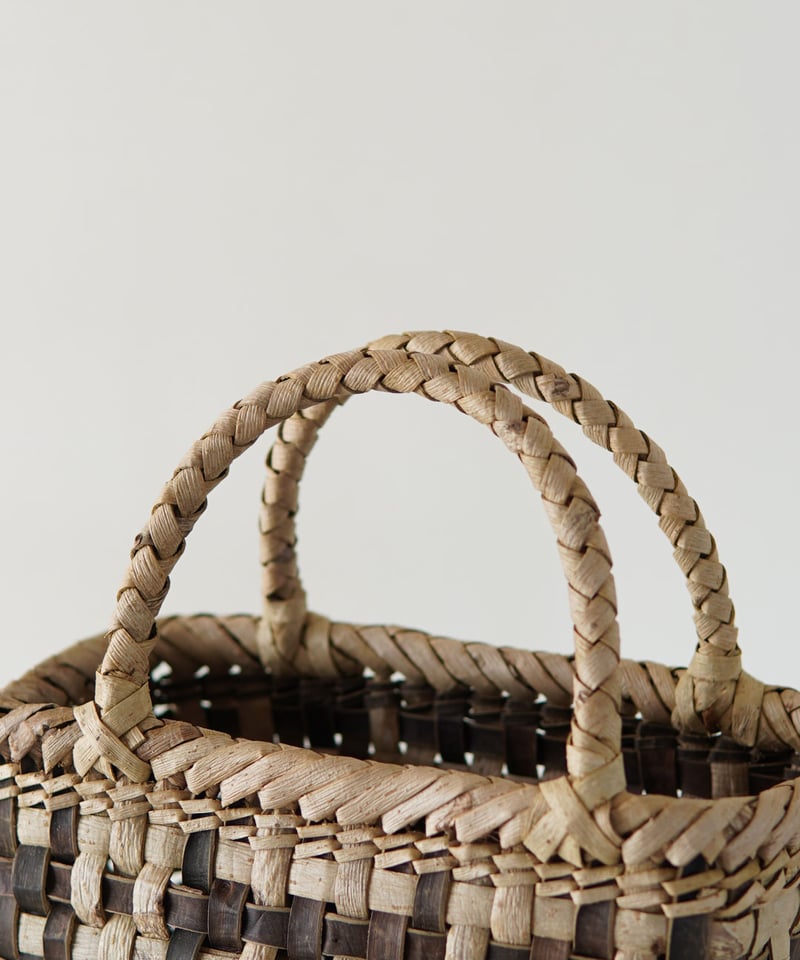 胡桃の籠 楽天市場】くるみ籠(網代編み/定番型/中サイズ)(約)幅30×マチ11