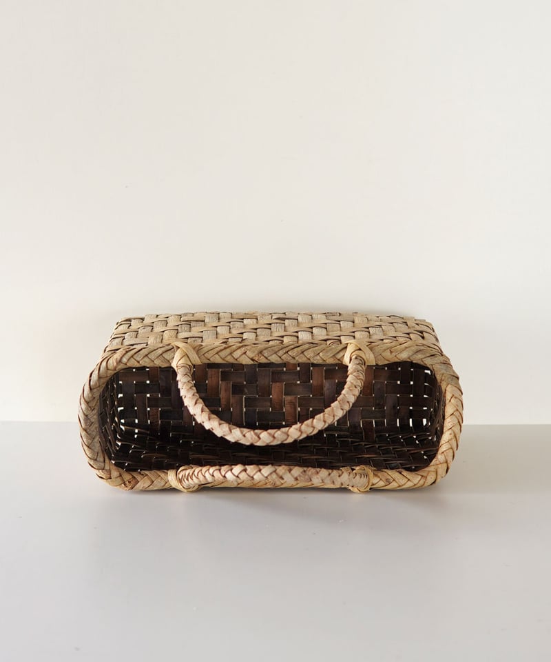 網代編み 表皮』胡桃樹皮のかごバッグ 横幅29cm (オズのかごバッグ