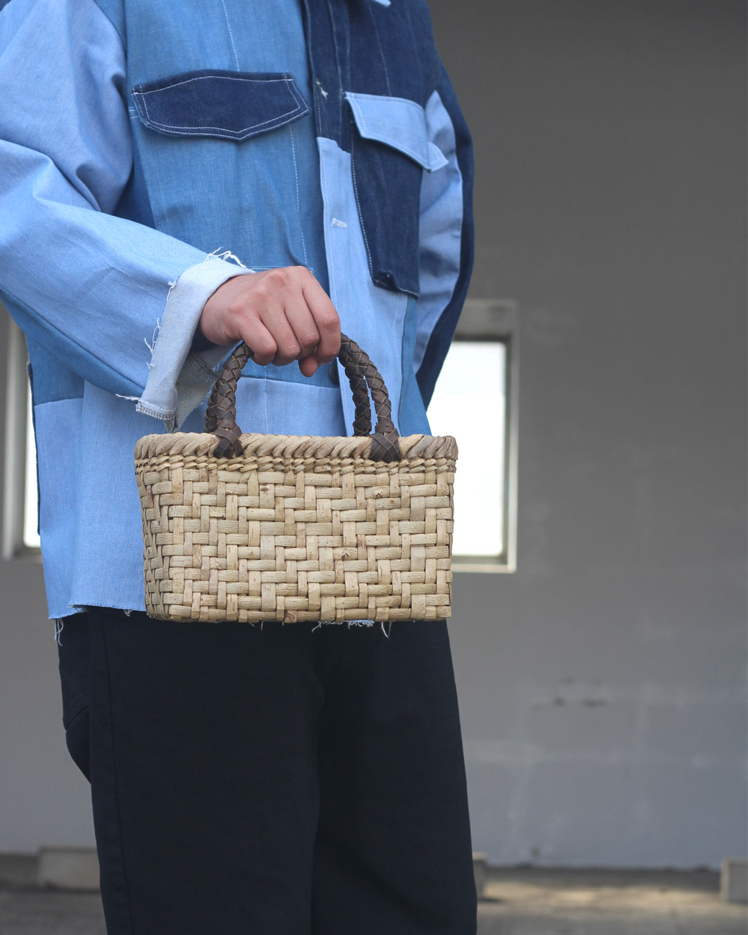 ハンドメイド 手編み ウリハダカエデ 天然樹皮 かごバッグ - バッグ ハンドメイド 手編み ウリハダカエデ 天然樹皮 かごバッグ - バッグ