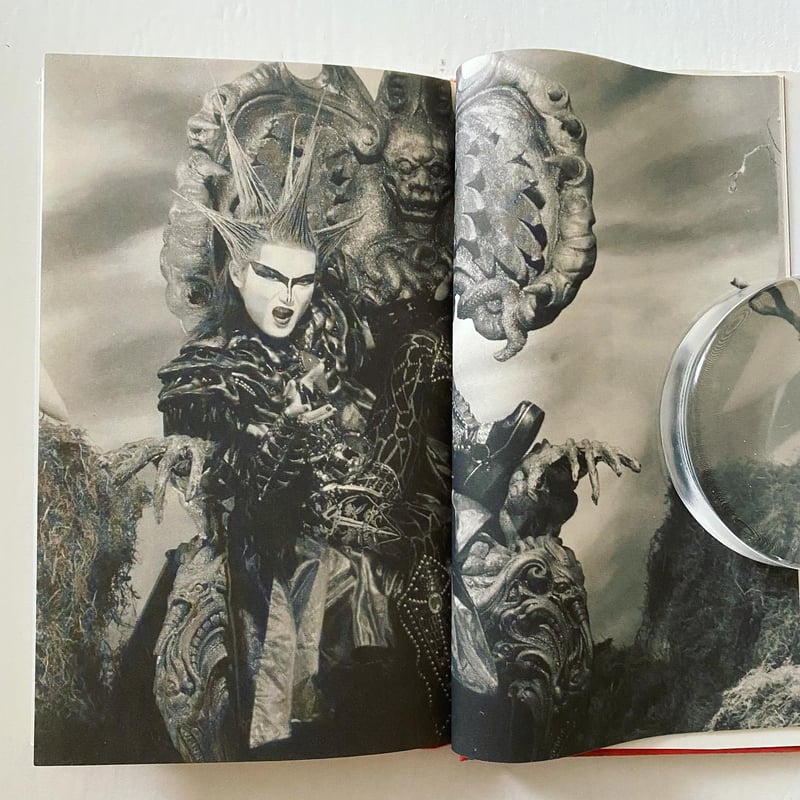 古本】デーモン小暮閣下の悪魔の人間学 | 古本と新刊 scene