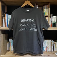 Original T-shirts「読書は孤独を癒やす」