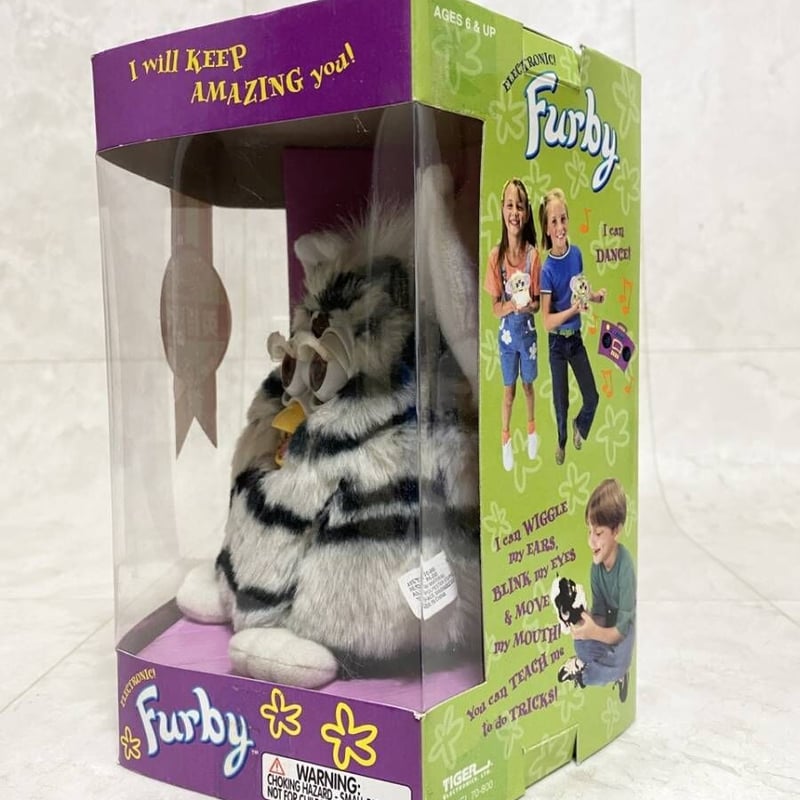 ファービー　英語版　初代　おもちゃ　子ども　キャラ
