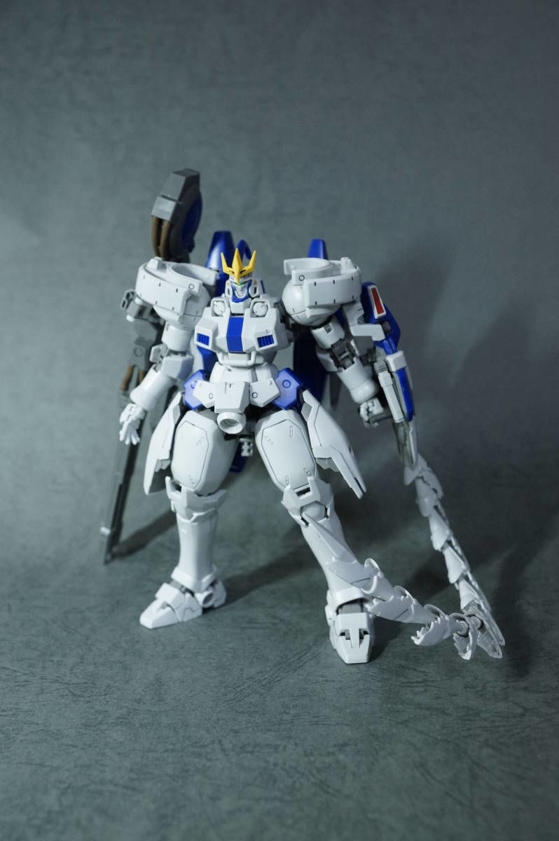 MG トールギスIII ＆トールギスⅡ 組み立て完成品 MG 1/100 トールギスEW.トールギスII.トールギスIII 3体セット 素組み