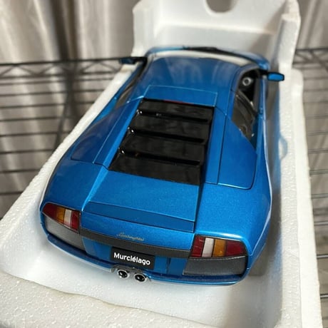 Autoart 1/18 ランボルギーニ ムルシエラゴ 限定40周年記念モデル