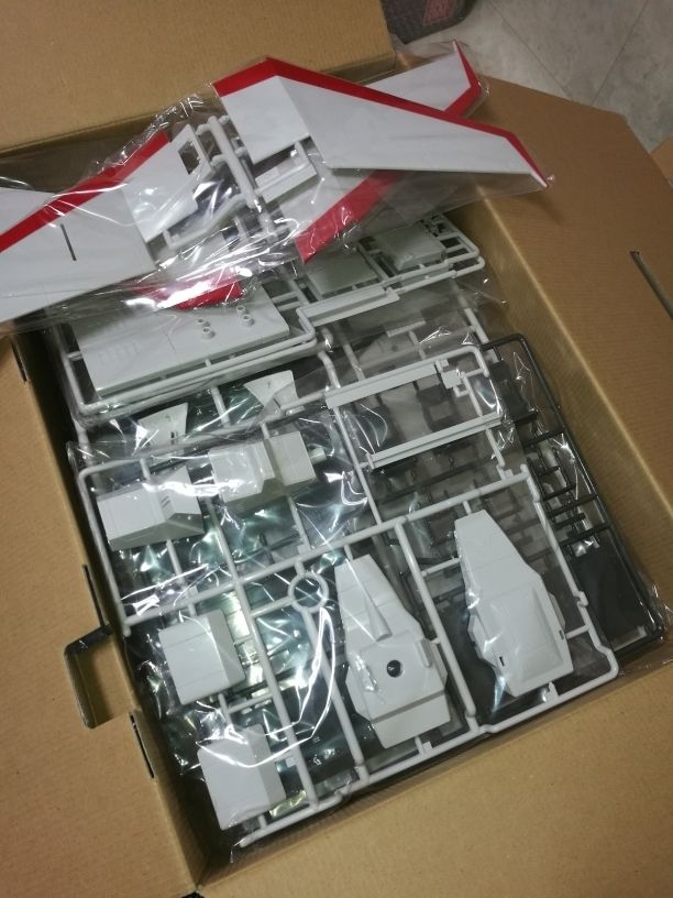 未組立 ガンダムコレクション 1/400 SCV-70 ホワイトベース 未組立 バンダイ ガンダムコレクション 1/400 機動戦士ガンダム