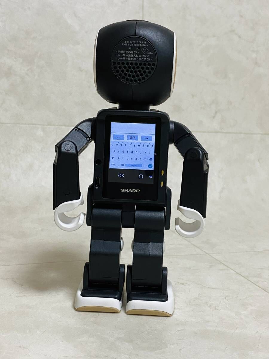 SHARP RoBoHoN]シャープ モバイル型ロボット電話 ロボホン SR-01M-W＋純...