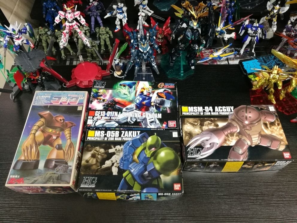 ガンプラ福袋14点セット MG 百式 ケンプファー ベースジャバー