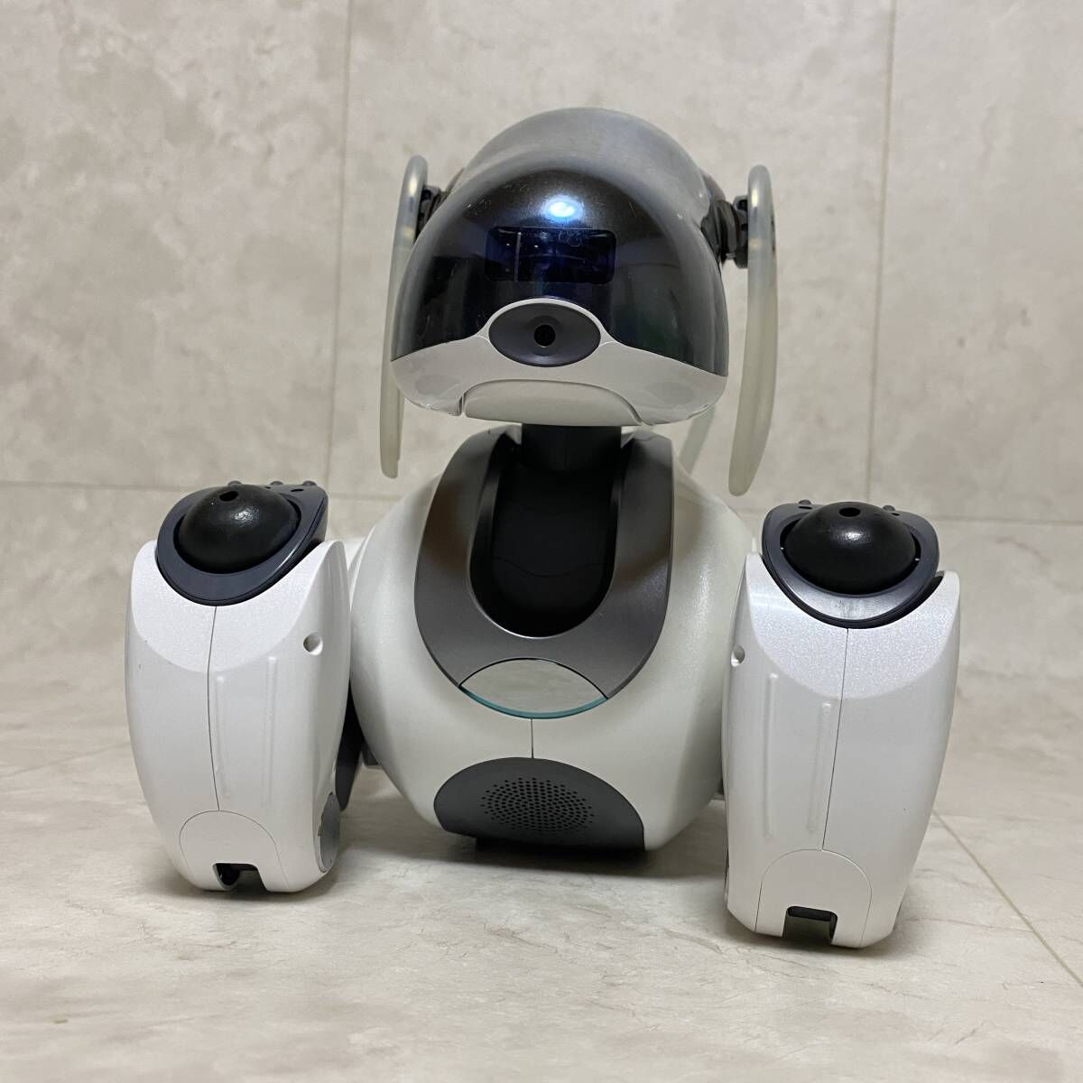 SONY Aibo アイボ　ERS-7 パールホワイト SONY Aibo ERS-7 Pearl White USED Rare Dog-Shaped Virtual Pet