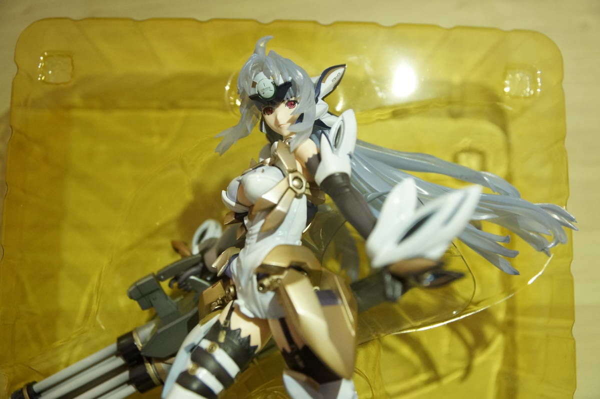 アルター KOS-MOS Ver.4 (1/8スケールPVC塗装済み完成品）/ゼノサーガ