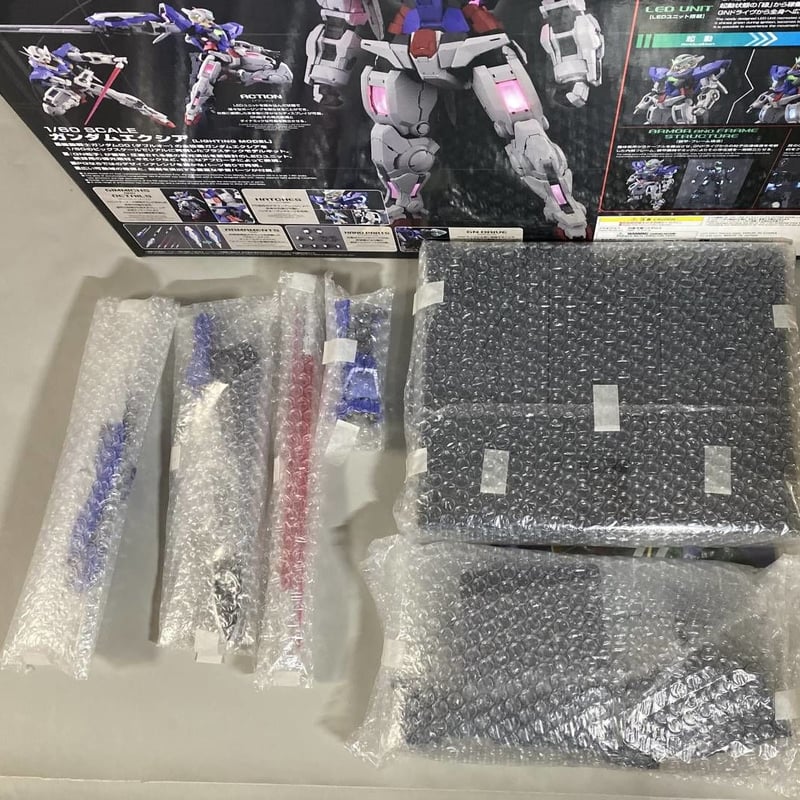 素組完成品 PG 1/60 ガンダムエクシア(LIGHTING MODEL) 機動戦士ガンダ