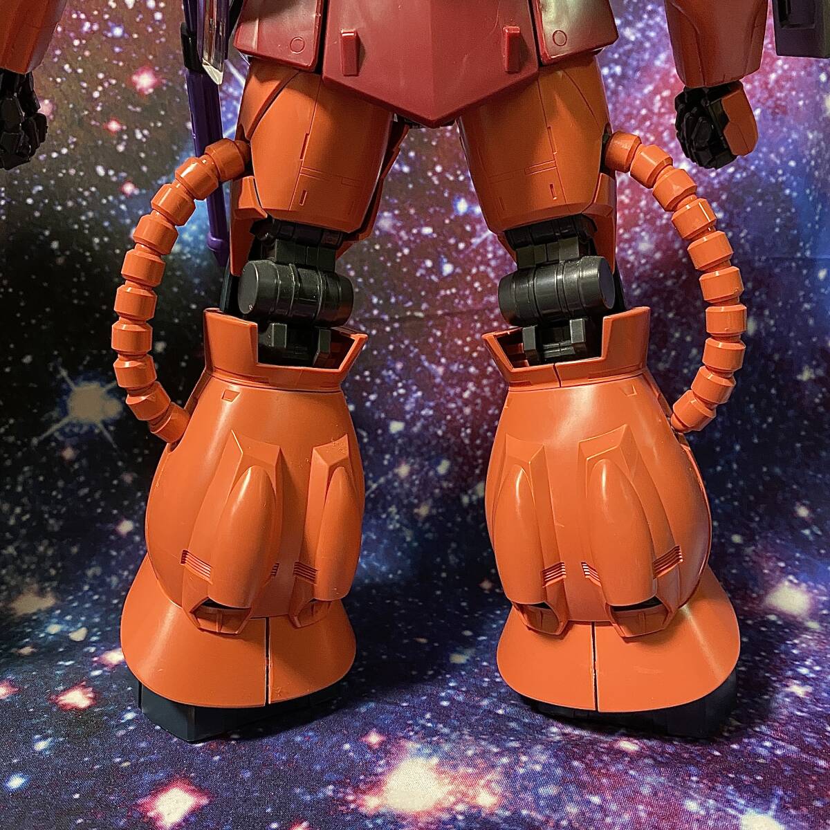 PG パーフェクトグレード ガンダム シャア専用ザク 量産型ザク 3箱セット Amazon | ガンプラ PG 1/60 MS-06S シャア・アズナブル専用 ザク