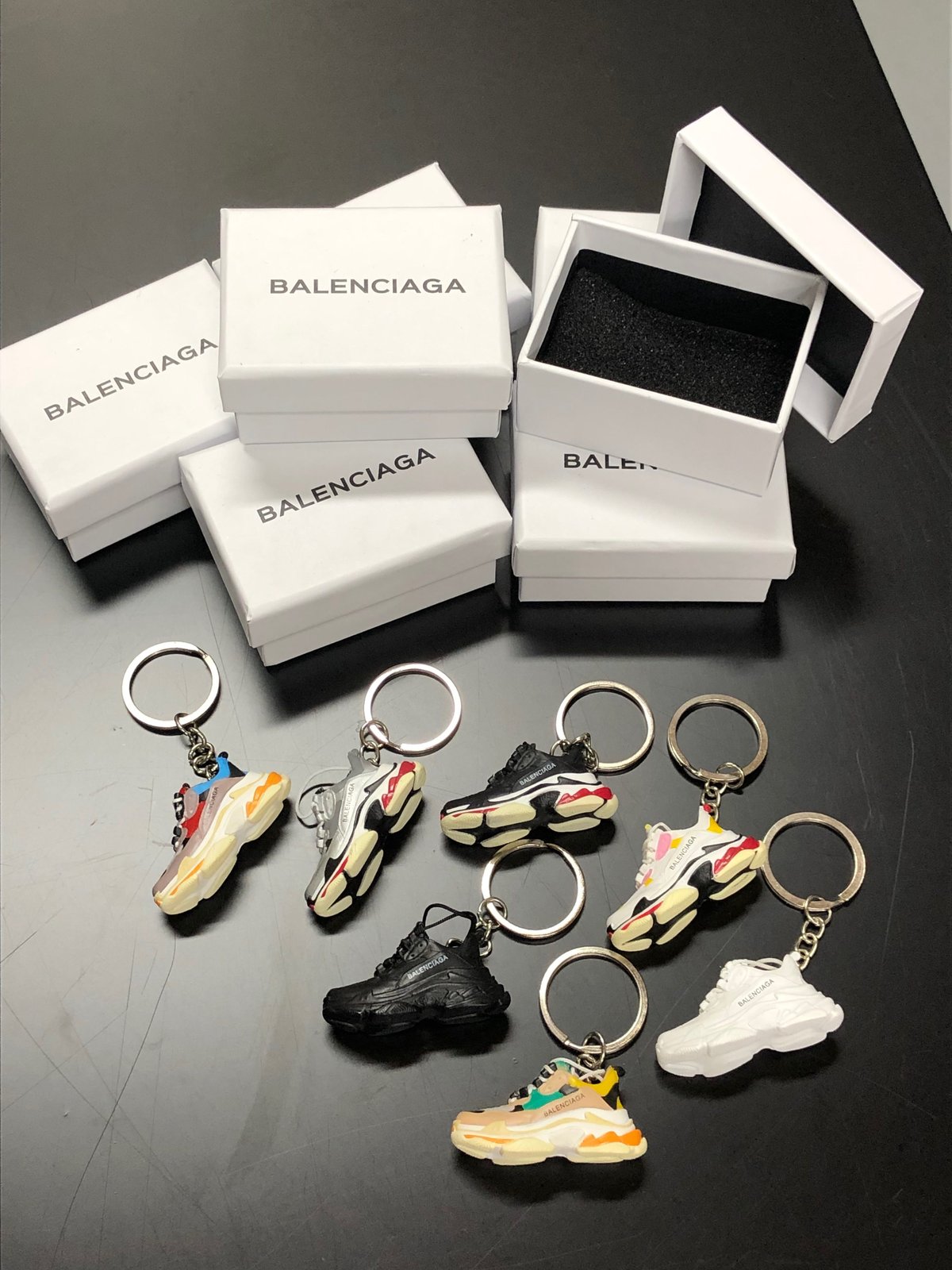 Balenciaga バレンシアガ スニーカー キーホルダー 箱付き 7種セット