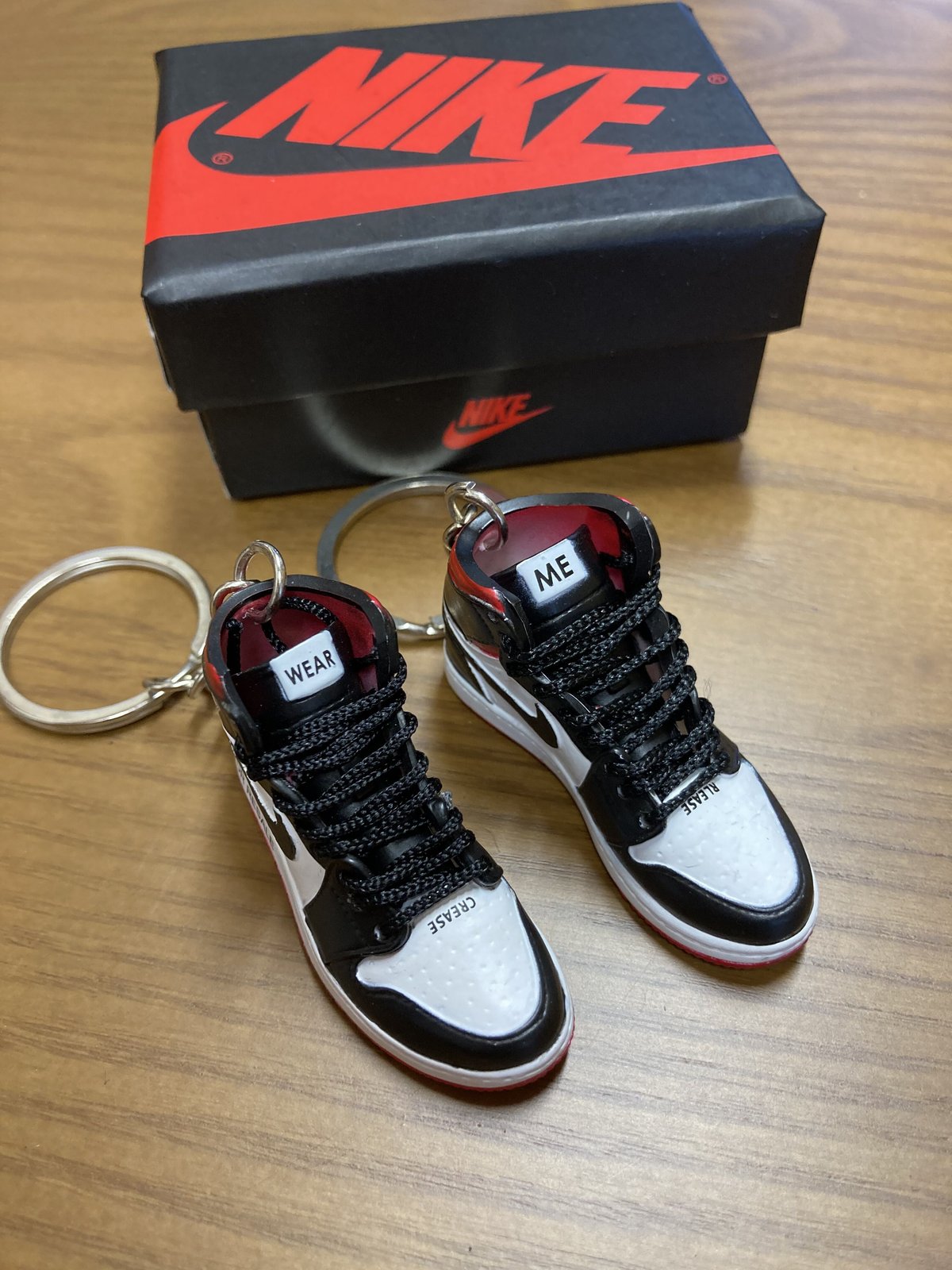 ジョーダン　新品　JORDAN1 メンズ27.5cm キーホルダー付 ジョーダン1 キーホルダー 左足 箱付き | soldout_imports