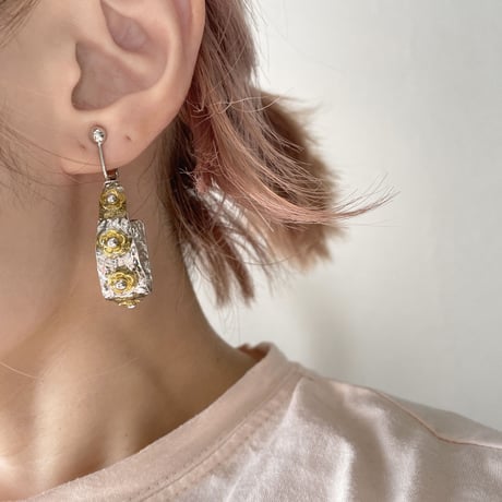 mini flower pierce