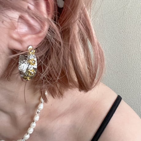 mini flower pierce
