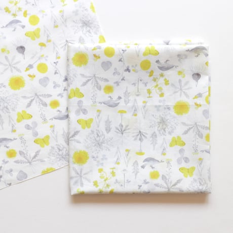 カットクロス・meadow flowers 白 / 60番手ローン 50cm×72cm