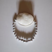 White鉱石ブレスレット