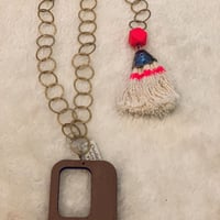 Wood top necklace B