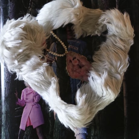 Light gray fur necklace