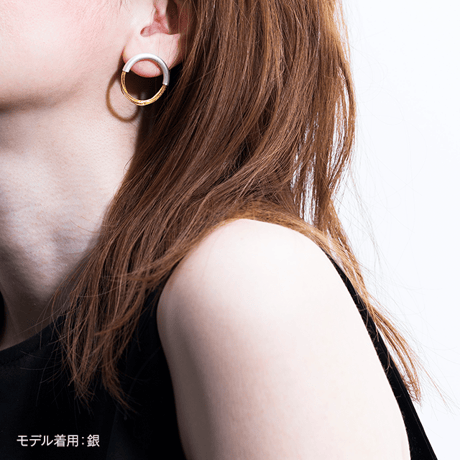 ピアス