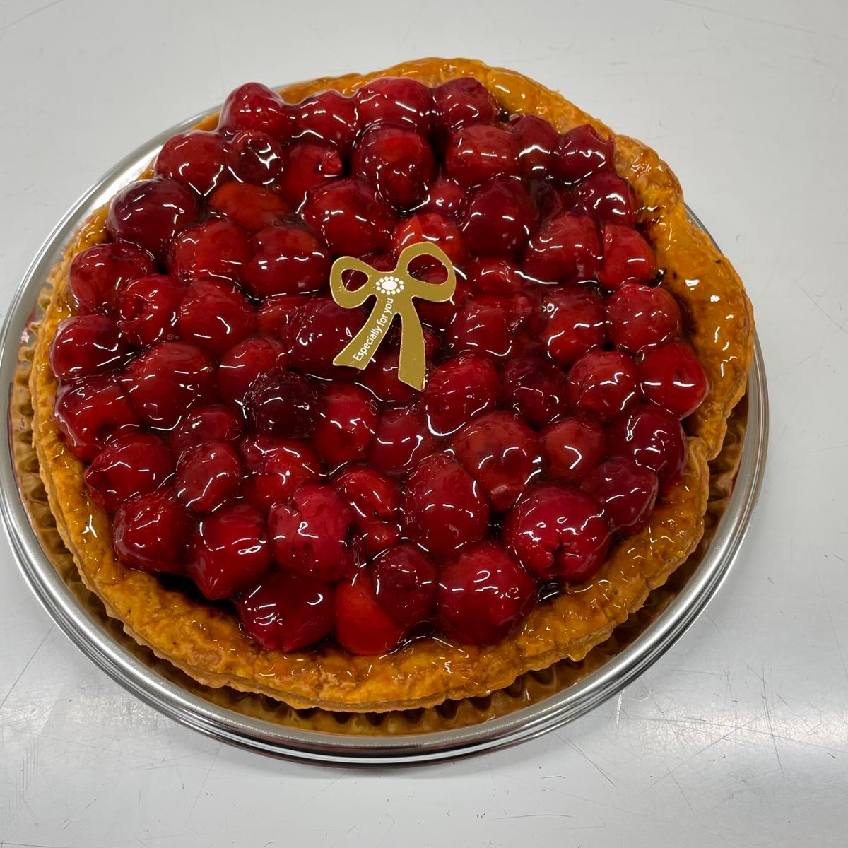 15cm】エコノムの特製チェリーパイ♪（欧州産サワーチェリー使用）冷凍