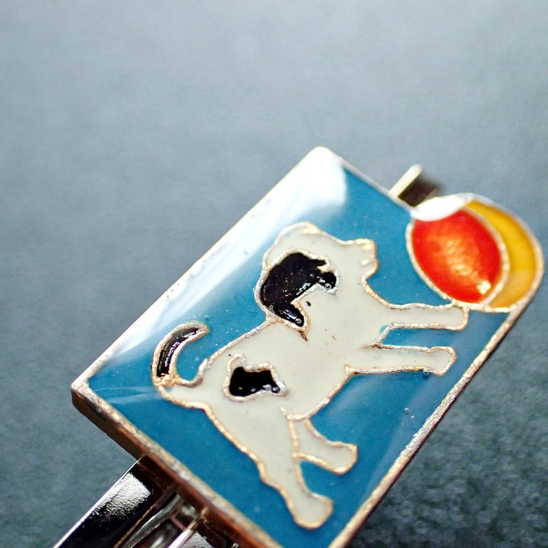 いきものネクタイピン［東欧／イヌ］ #001 | kotokoto