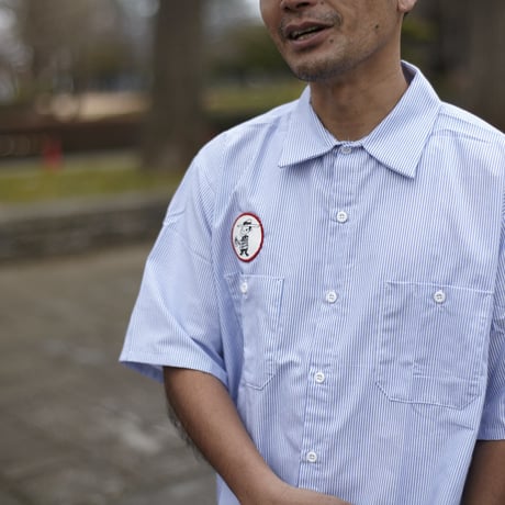 gold school icon work shirt