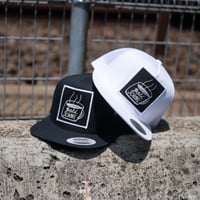 gold school coffe cup mesh cap