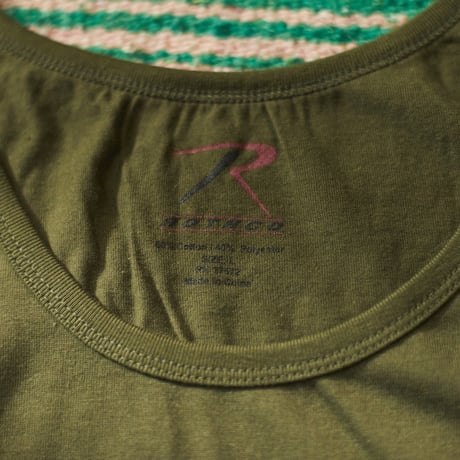 gold school G.I tank top