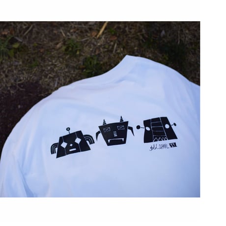 gold school robo t shirt