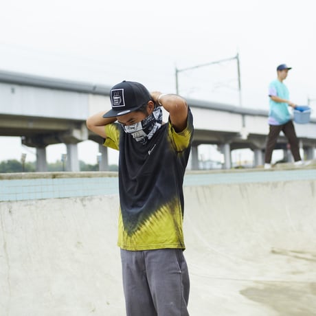 gold school coffe cup mesh cap