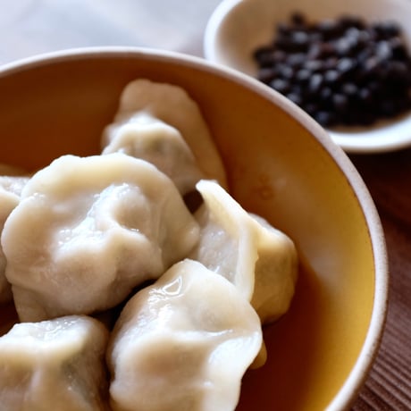 餃子グレーS 友盛貿易 もちもち三鮮水餃子 1kg : 業務用食品アミカYahoo!店 - 通販