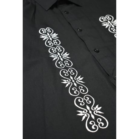 Vintage Embroidery L/S Shirt