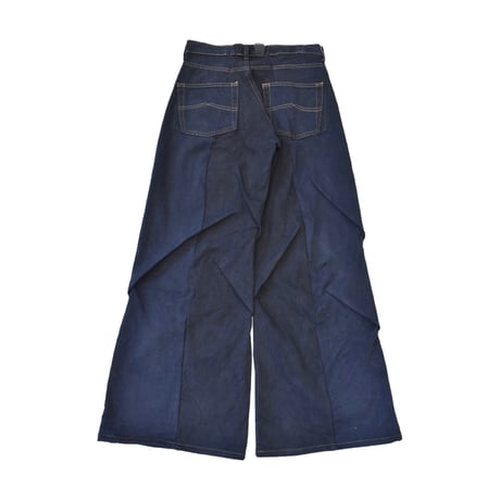 "Remake by VERS" Asymmetric Tuck Denim Trousers