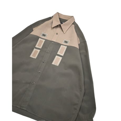 Square Panel Design L/S Shirt