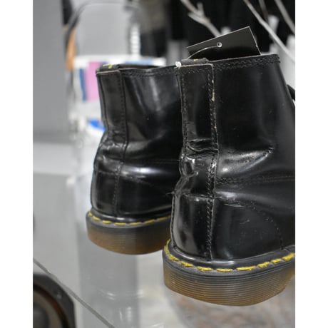 Dr.Martens Made in England 6 Hole Boots