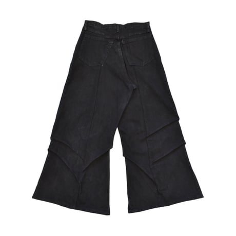 "Remake by VERS" Asymmetric Tuck Denim Trousers