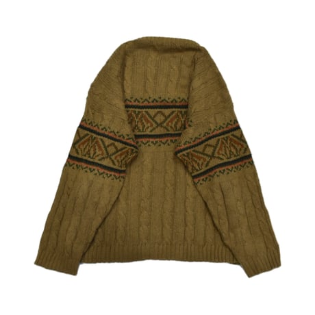Cable Knit Pattern Sweater