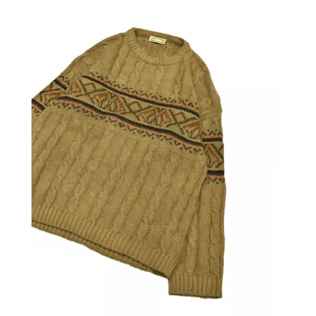 Cable Knit Pattern Sweater