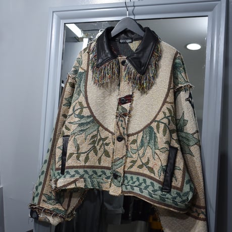 ”Remake by VERS” Fringe Collar Rug Jacket -Two Faces-