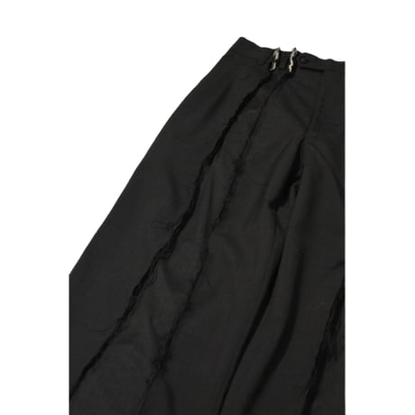 “Remake by VERS” Noir Flow Flare Slacks