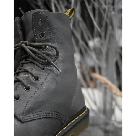 Dr.Martens Grey Leather 8hole Boots